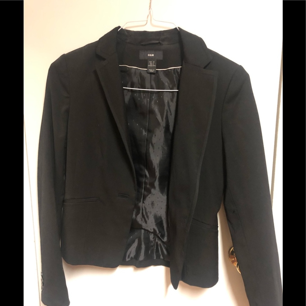 Women’s blazer, size 6, never worn, H&M